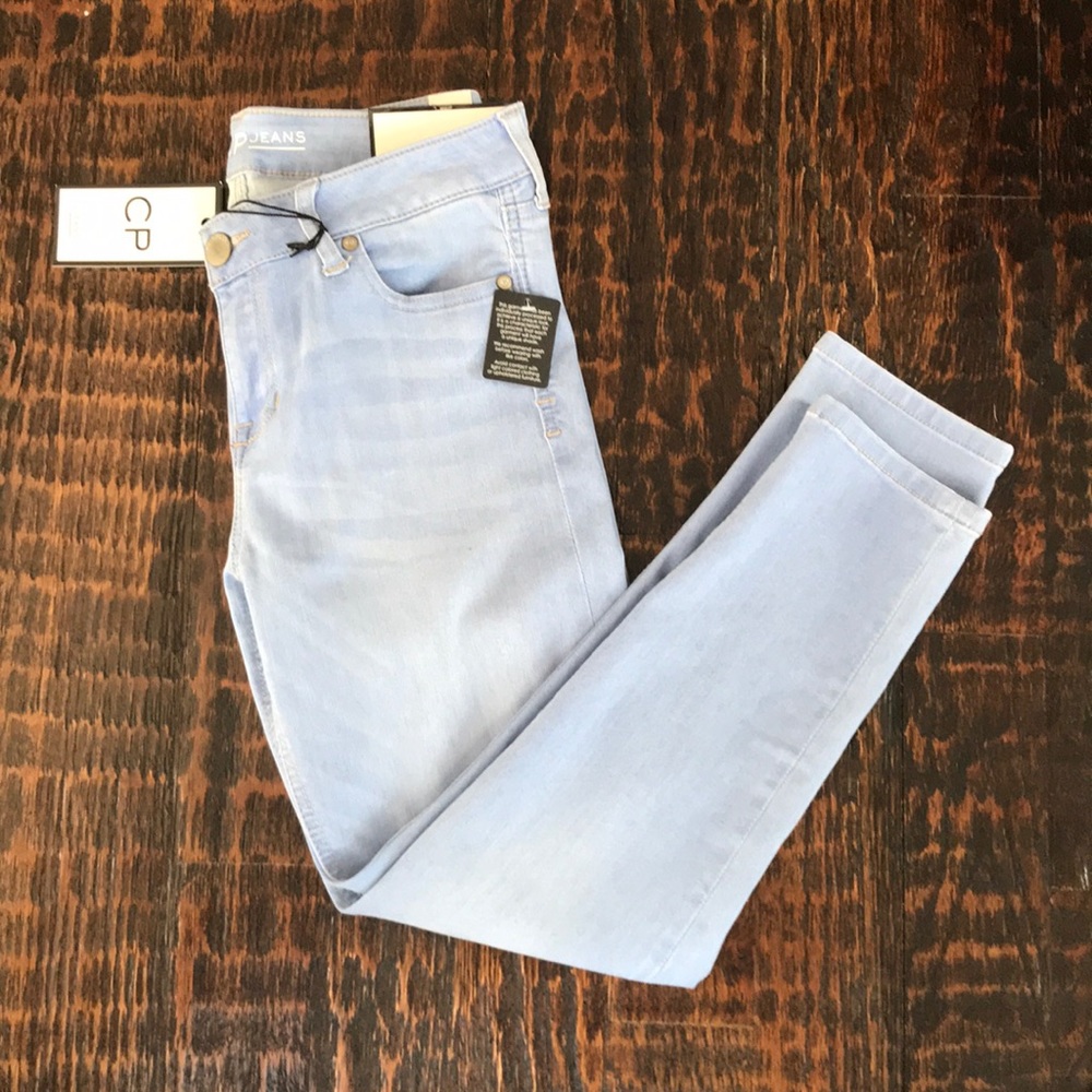 Celebrity Pink Crop Jeans